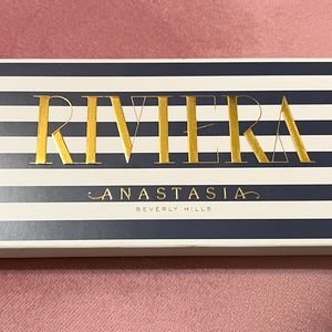 New Anastasia Beverly Hills Riviera Eyeshadow Palette
